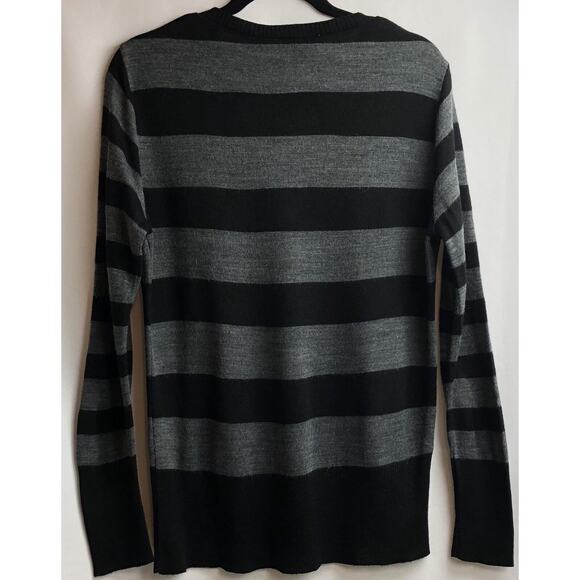 CC Collection Sweater Women Size XL Black Gray Striped V Neck Pullover Workwear - Picture 5 of 11